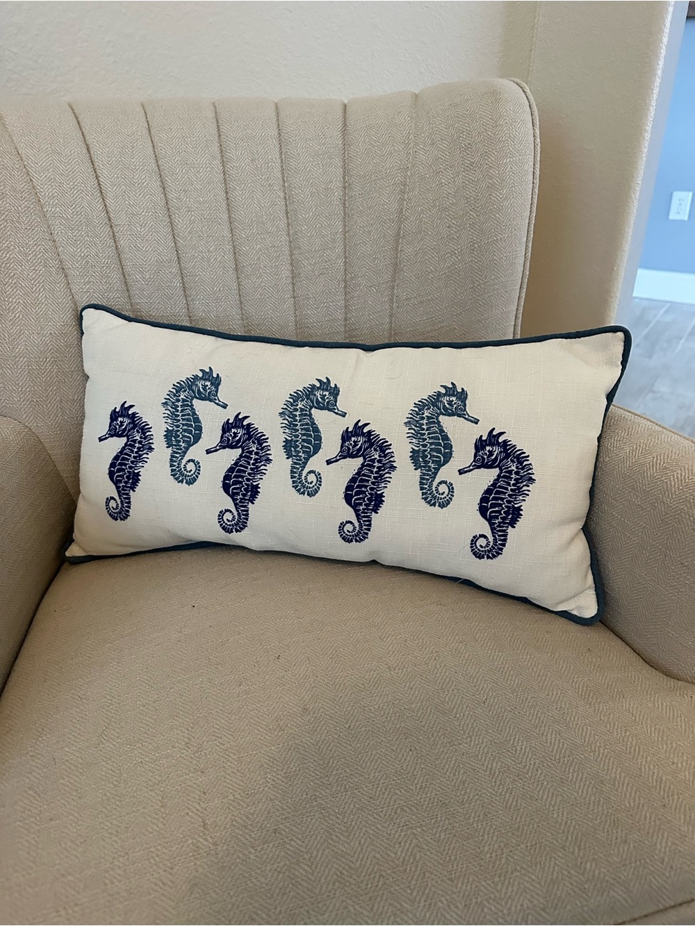 Coastal Seahorse Accent Pillow - Navy on Ivory